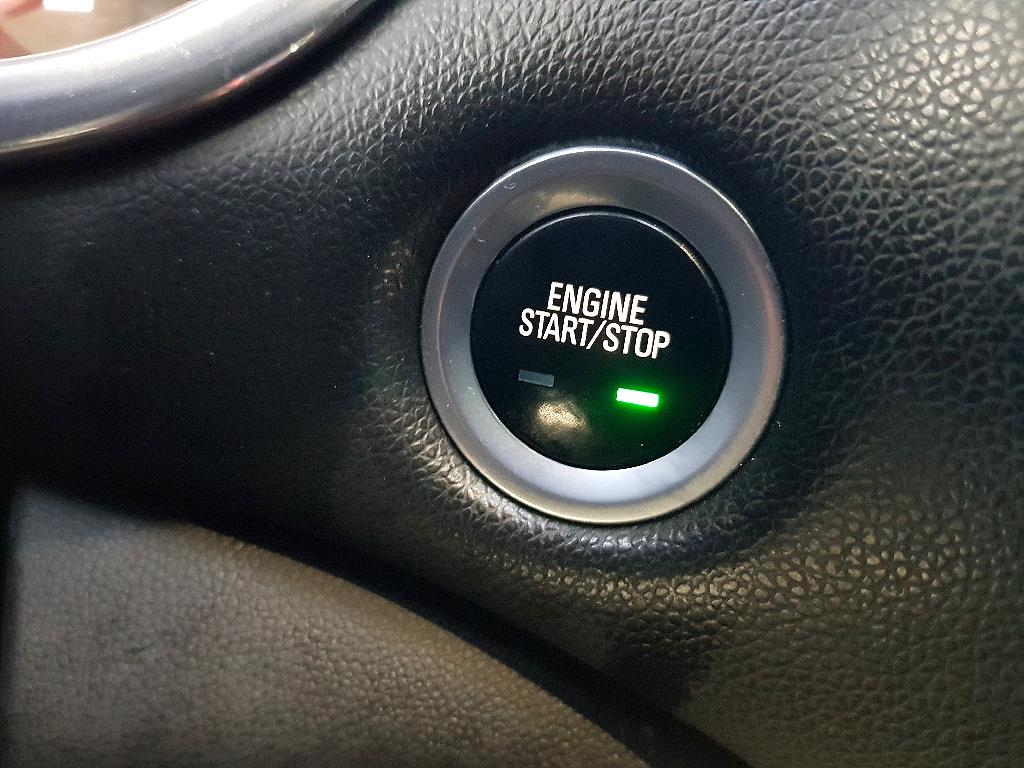 Chevrolet Malibu 2017 Negro - Importación desde Corea - HF Imports Iquique - Foto 14