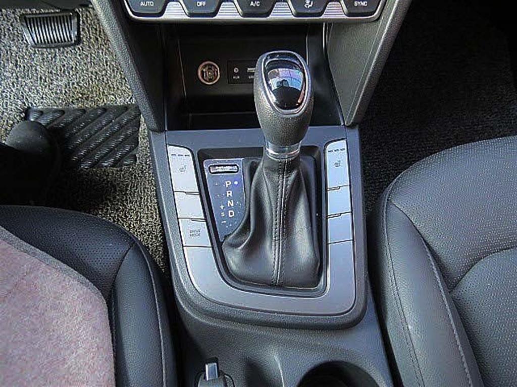 HYUNDAI Avante 2020 Gris - Importación desde Corea - HF Imports Iquique - Foto 11