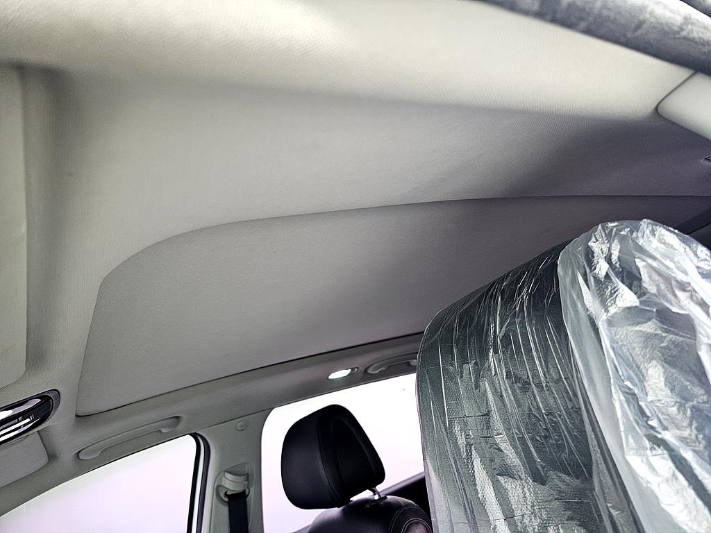 KIA Sorento - Vista 12