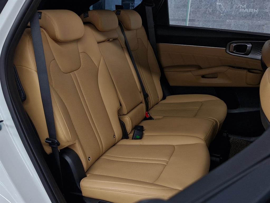 KIA Sorento - Vista 9