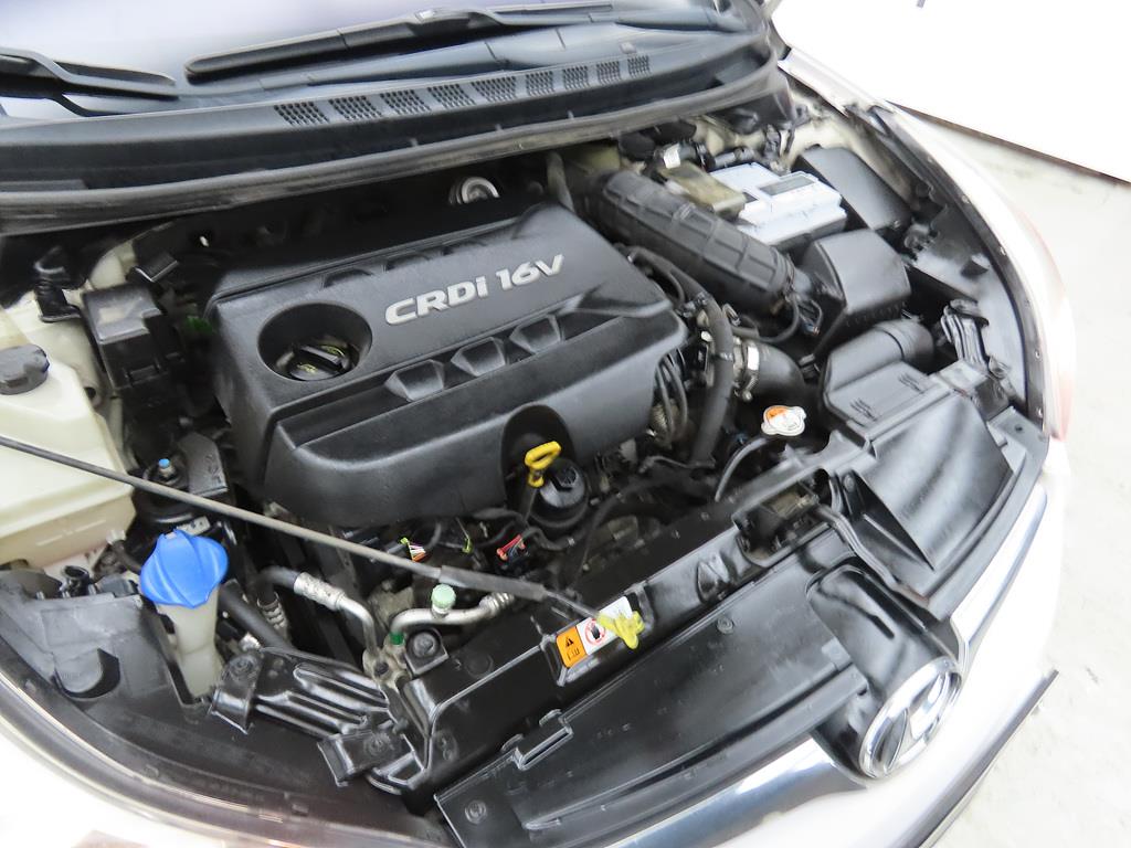 HYUNDAI Avante 2015 Blanco - Importación desde Corea - HF Imports Iquique - Foto 16