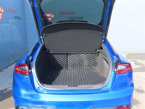 KIA Stinger - Vista 10