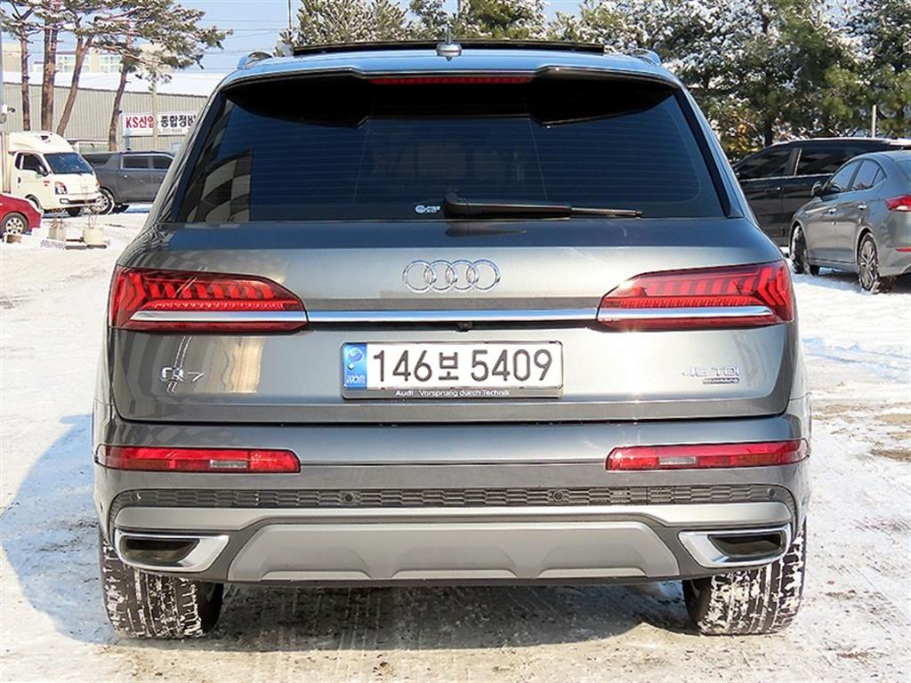 Audi Q7 - Vista 4