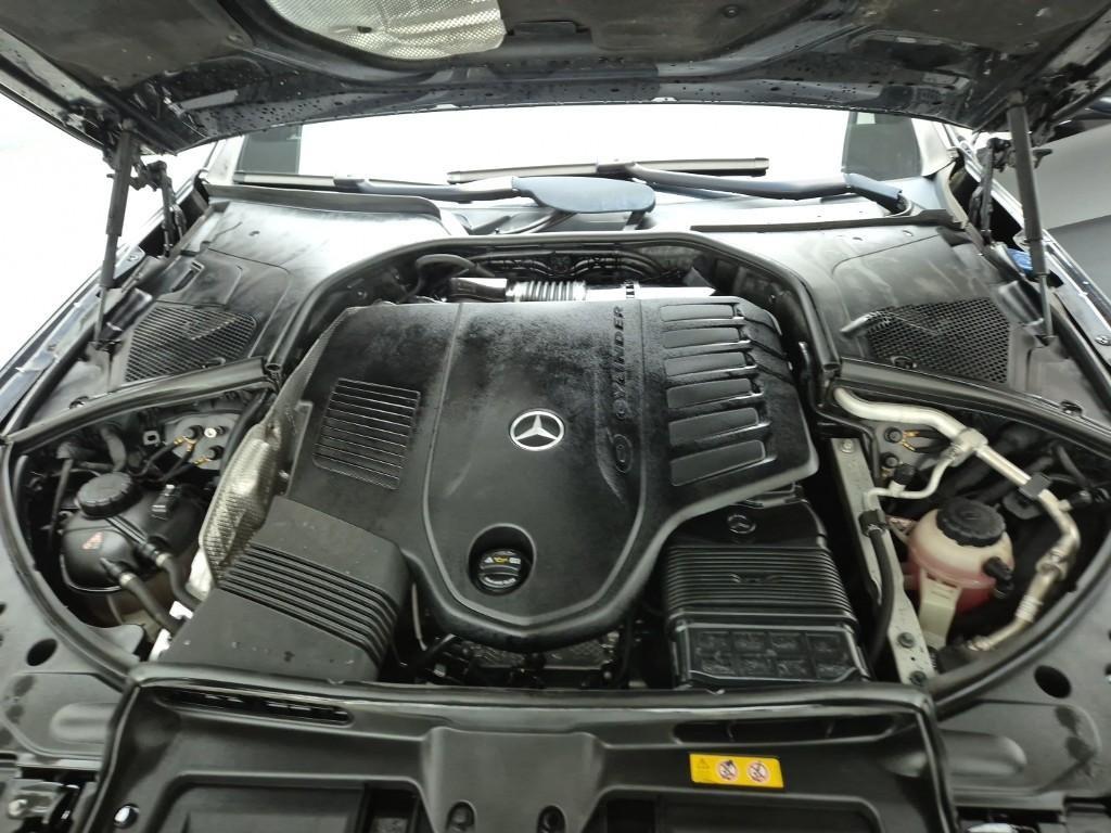 Mercedes Benz S Class - Vista 5