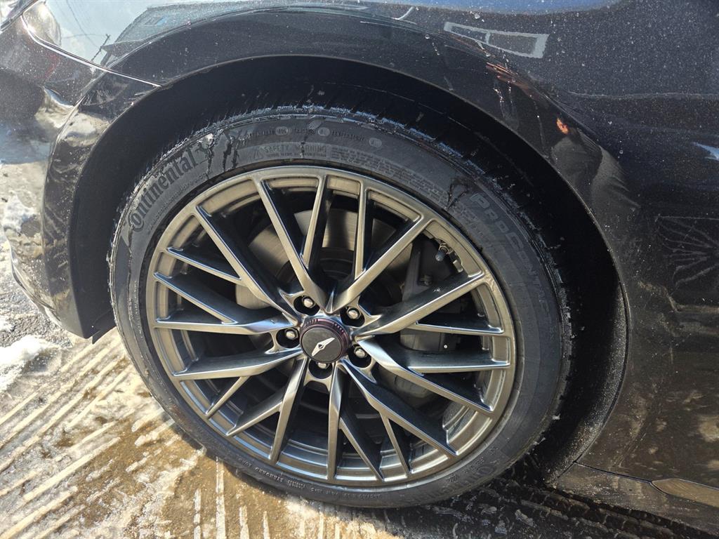 Genesis G80 - Vista 4