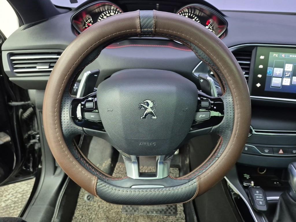 Peugeot 308 - Vista 9