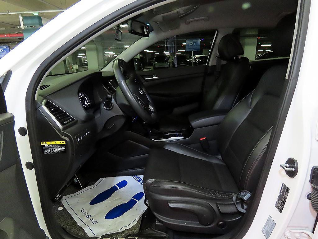 HYUNDAI Tucson - Vista 6