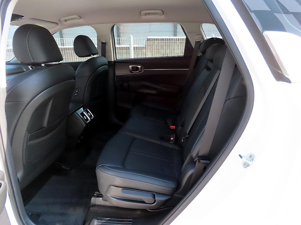 KIA Sorento - Vista 6
