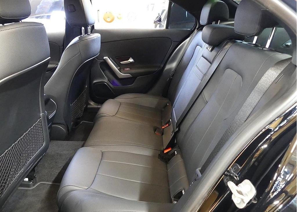 Mercedes Benz A Class 2024 Negro - Importación desde Corea - HF Imports Iquique - Foto 17