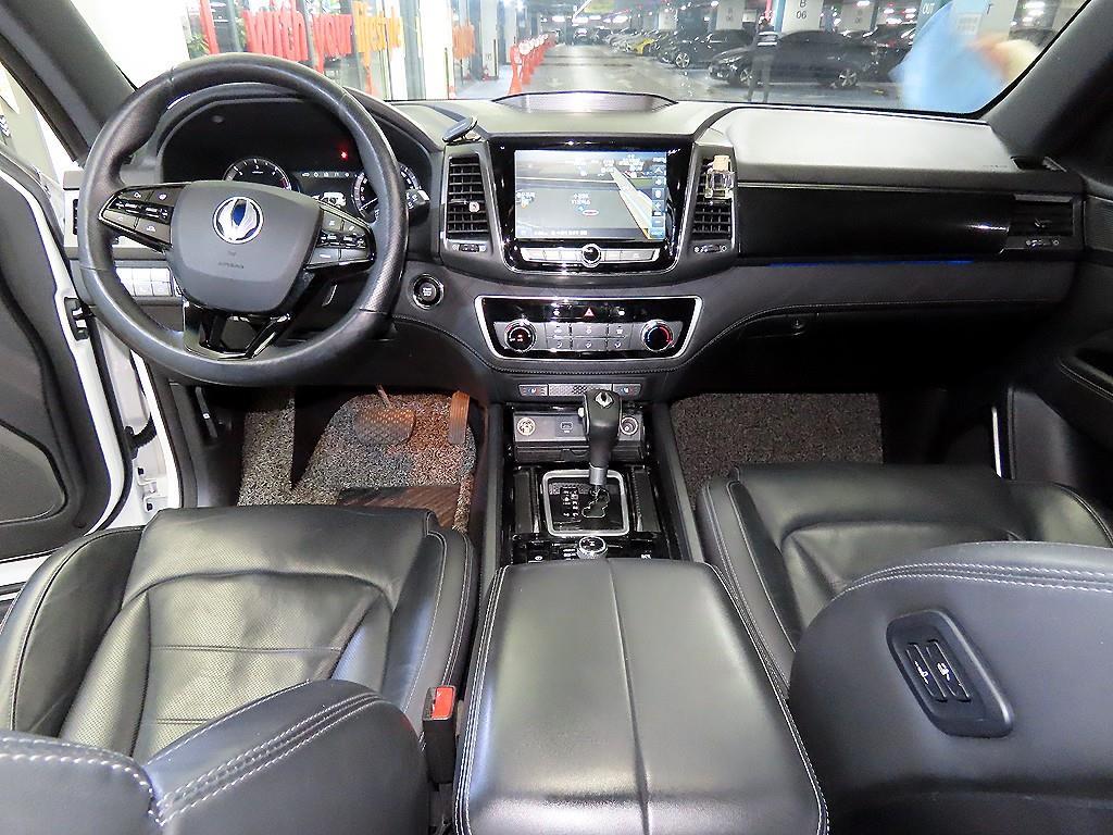 Ssangyong Rexton - Vista 10