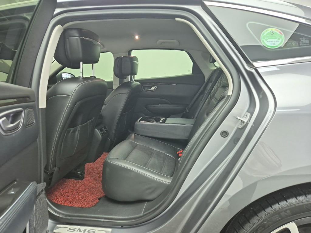 SAMSUNG SM6 - Vista 12