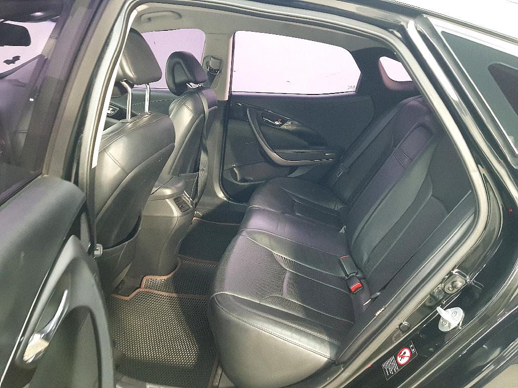 HYUNDAI Grandeur - Vista 9