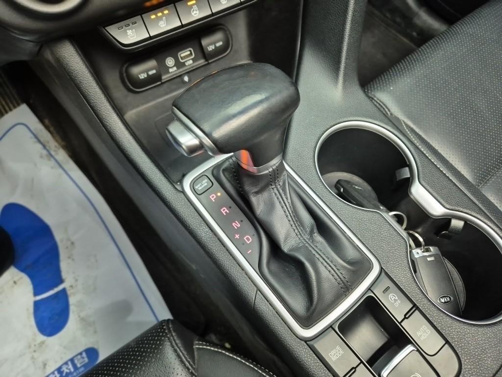 KIA Sportage - Vista 8