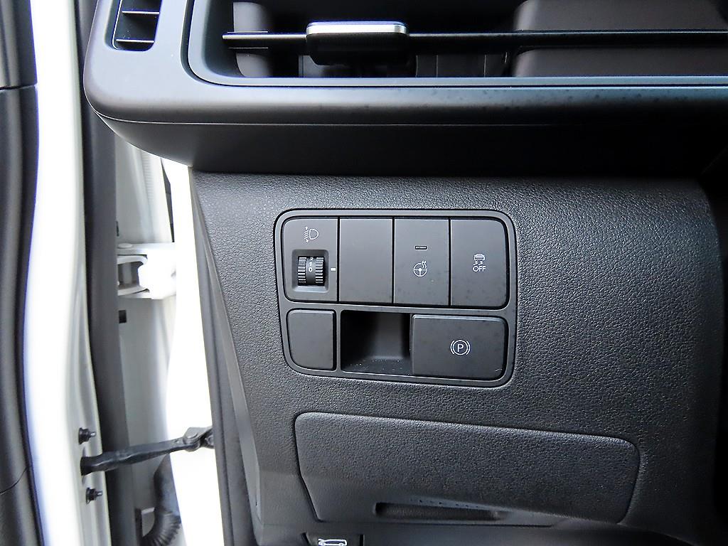 HYUNDAI Staria 2022 Blanco - Importación desde Corea - HF Imports Iquique - Foto 13