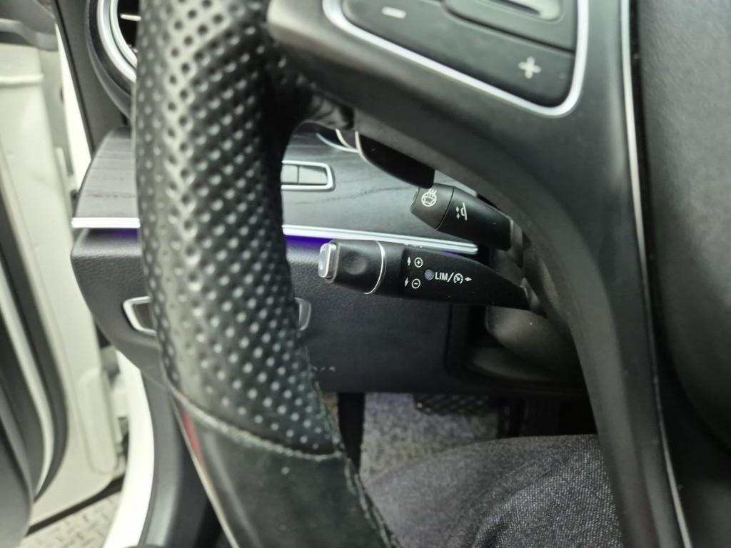 Mercedes Benz E class - Vista 5