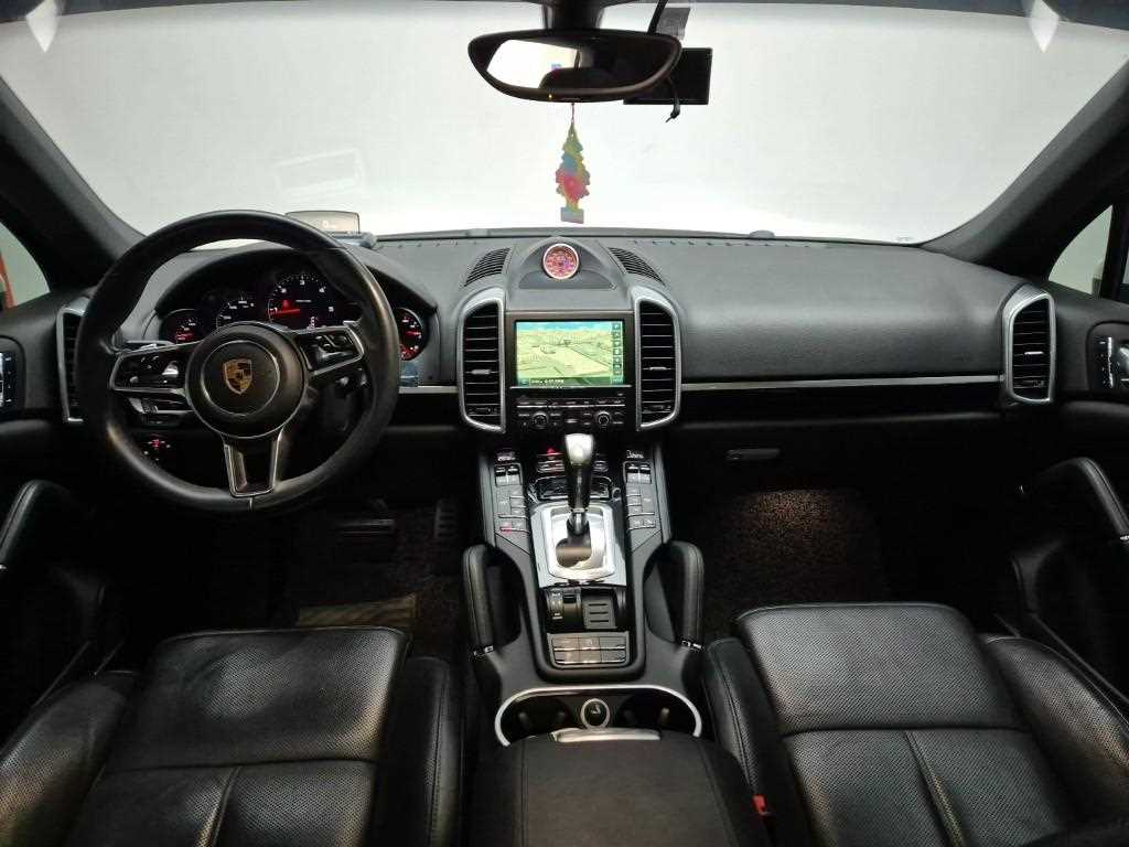 Porsche Cayenne - Vista 7