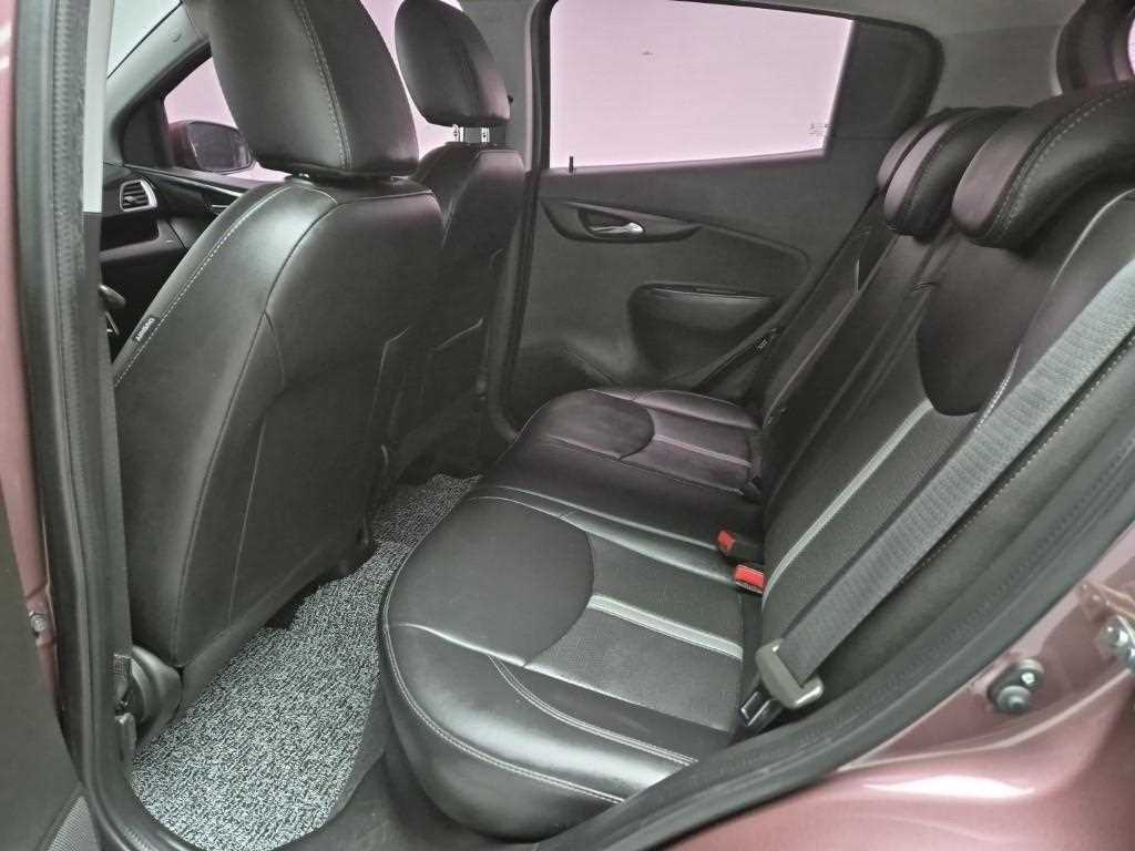 Chevrolet Spark - Vista 12