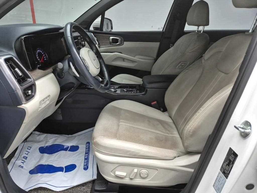 KIA Sorento - Vista 11