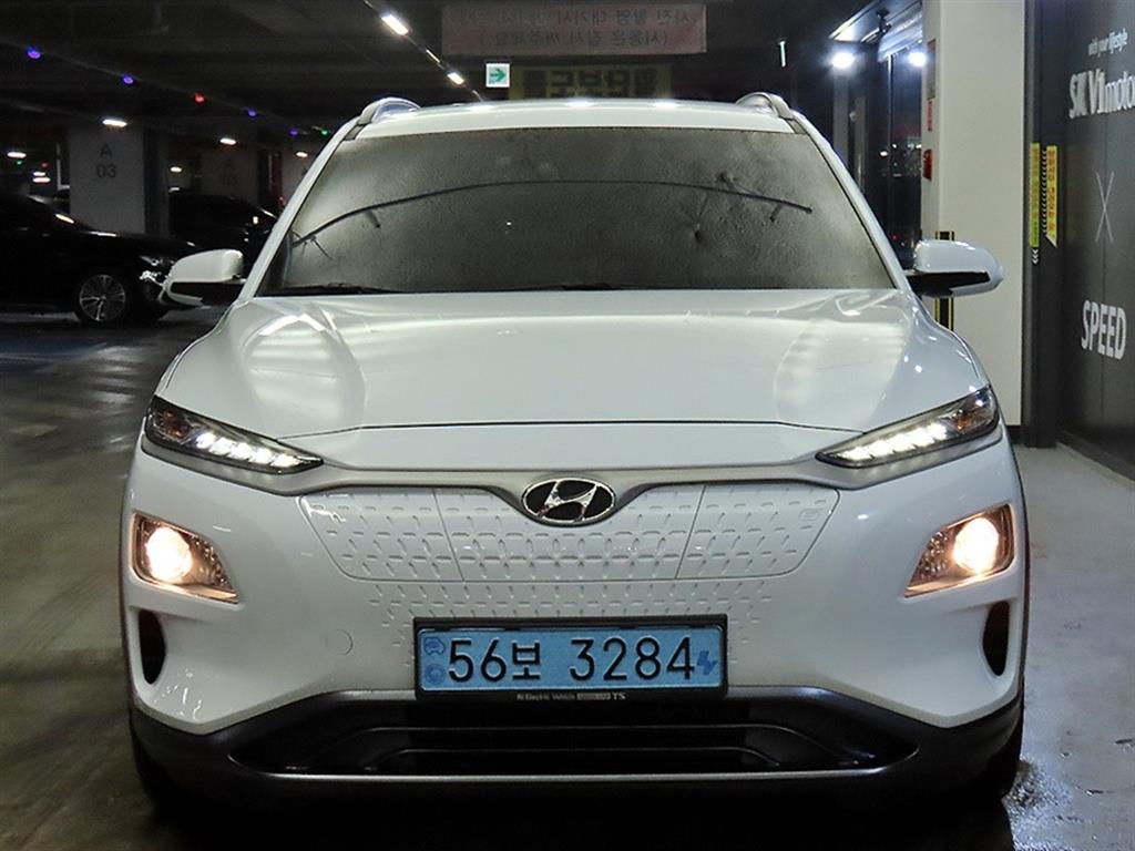 HYUNDAI Kona - Vista 2