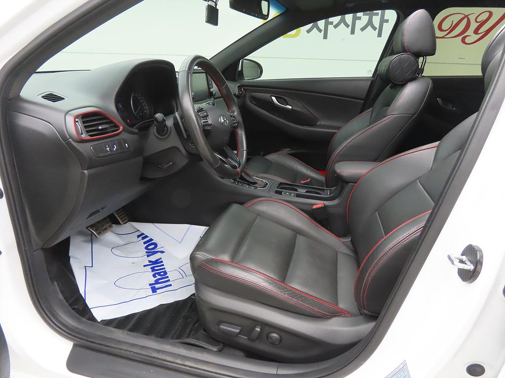 HYUNDAI i30 - Vista 5