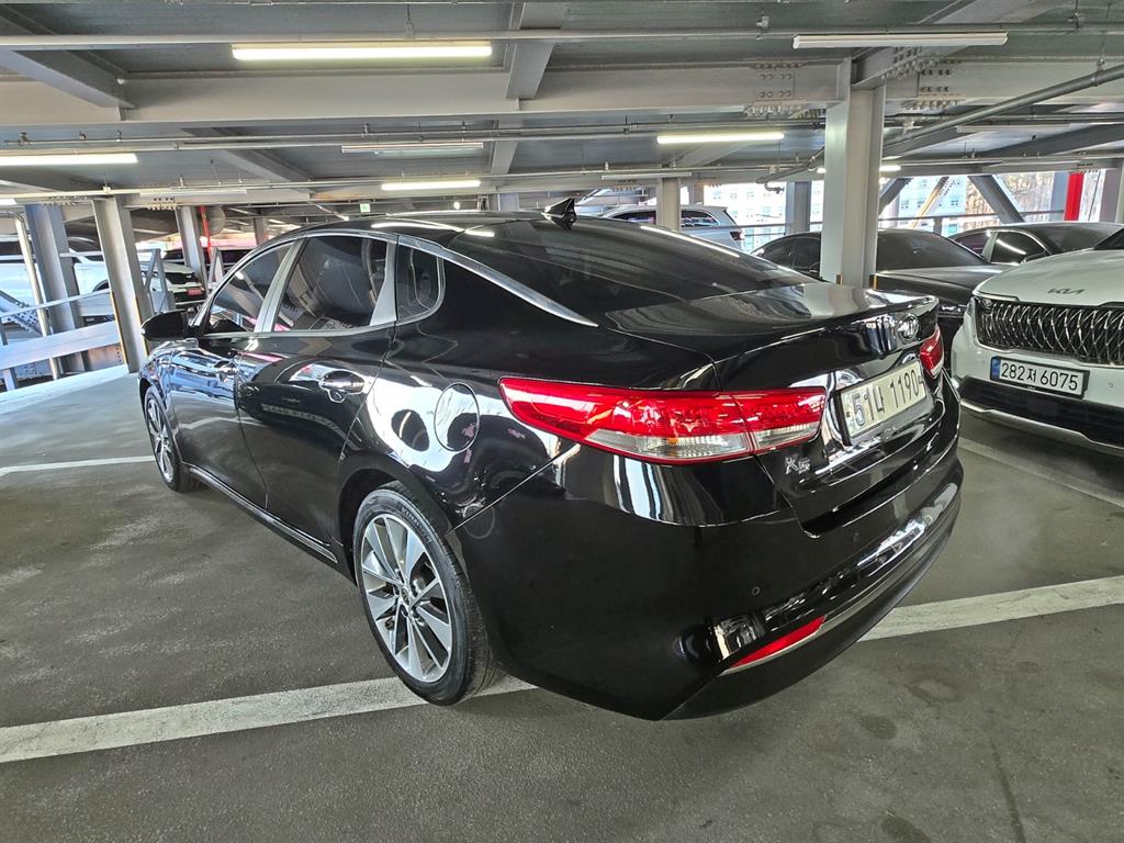 KIA K5 2018 Negro - Importación desde Corea - HF Imports Iquique - Foto 19