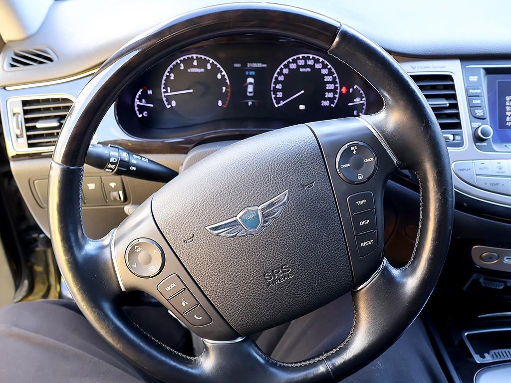 HYUNDAI Genesis 2013 Negro - Importación desde Corea - HF Imports Iquique - Foto 8