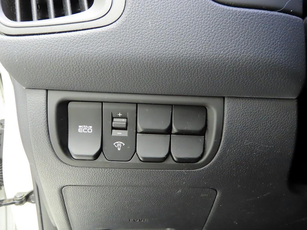 KIA Pride - Vista 12