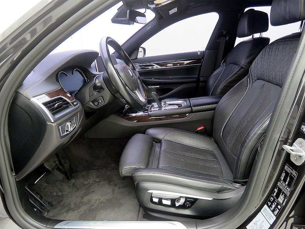 BMW 7 Series - Vista 6