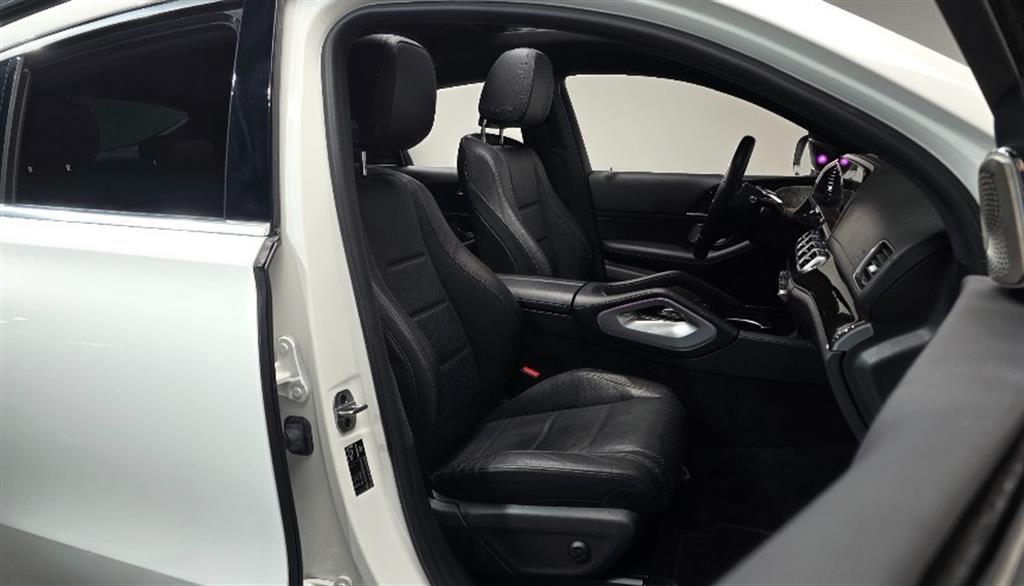 Mercedes Benz GLE Class - Vista 9