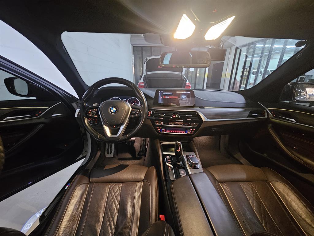 BMW 5 Series - Vista 6