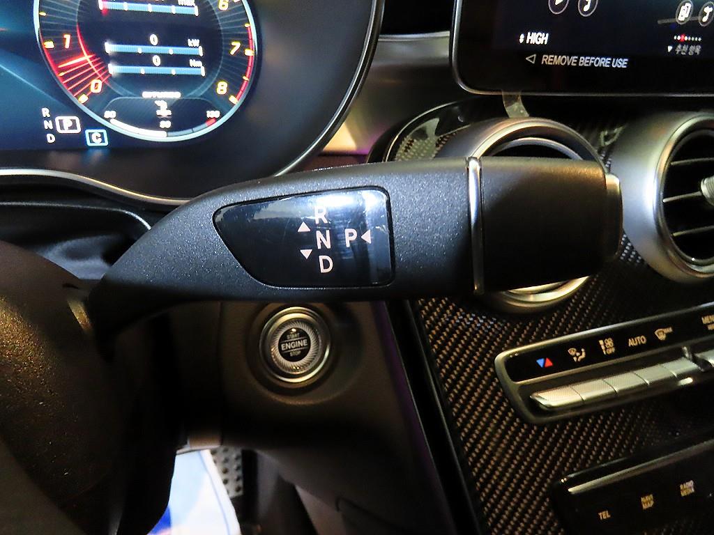 Mercedes Benz GLC Class - Vista 12