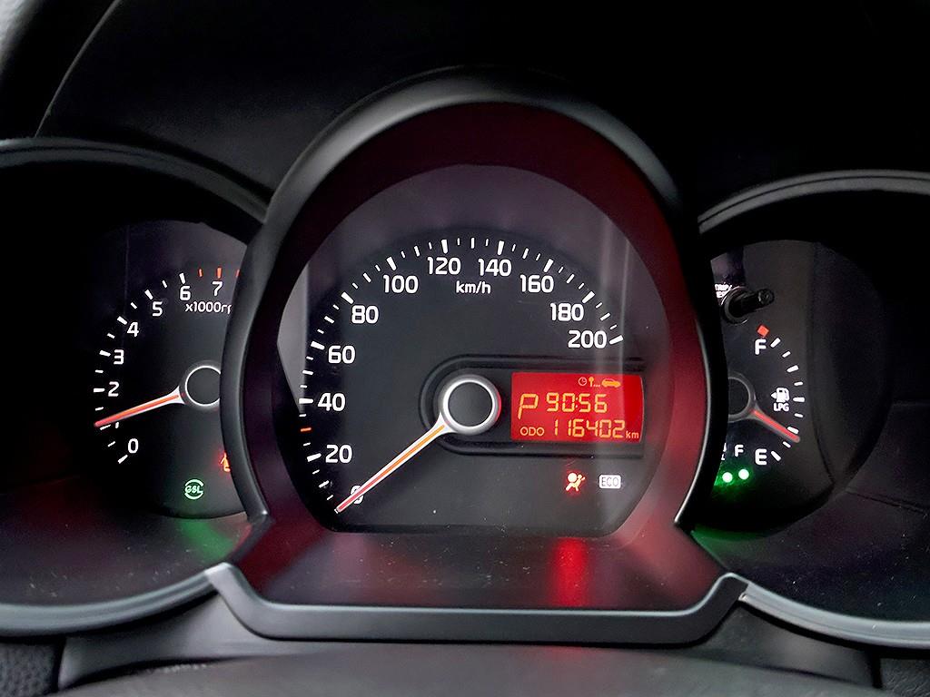 KIA Morning - Vista 11