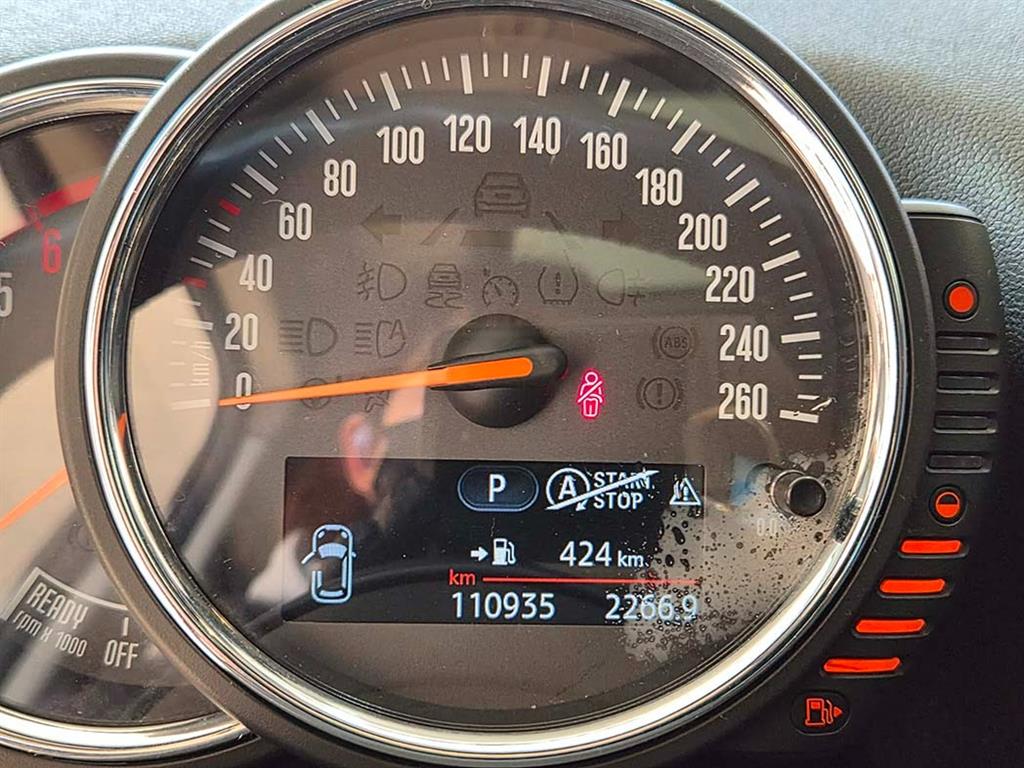 Mini Countryman - Vista 9