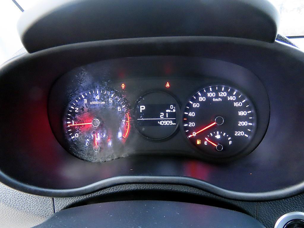 KIA Morning - Vista 9