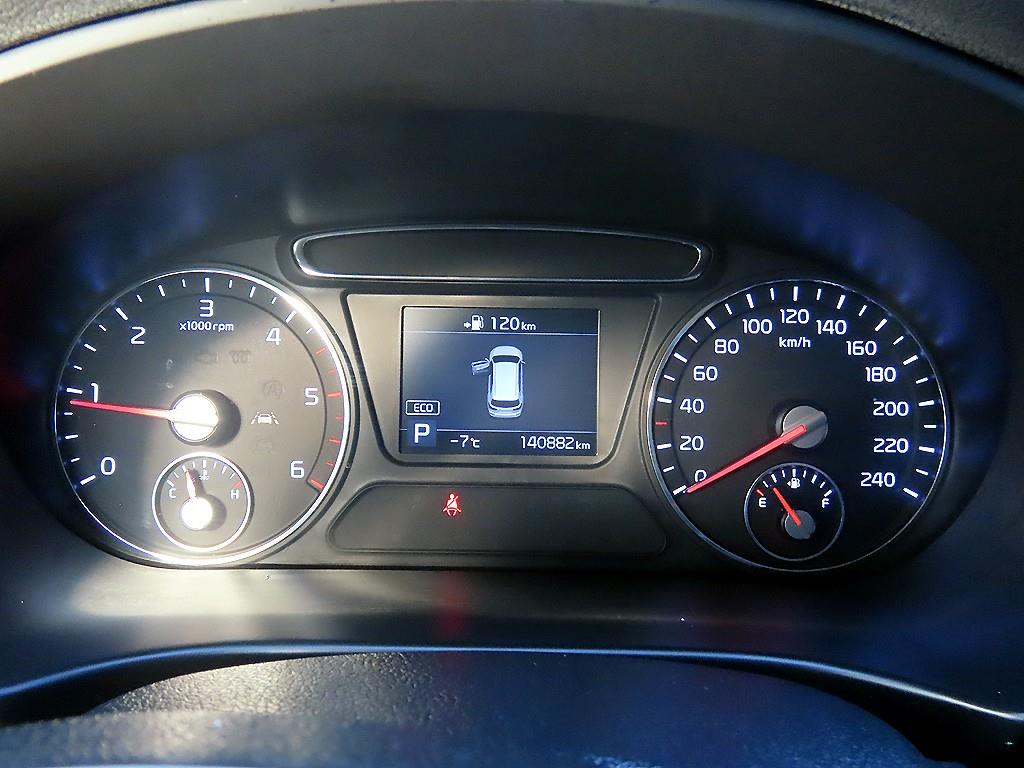 KIA Sorento - Vista 9