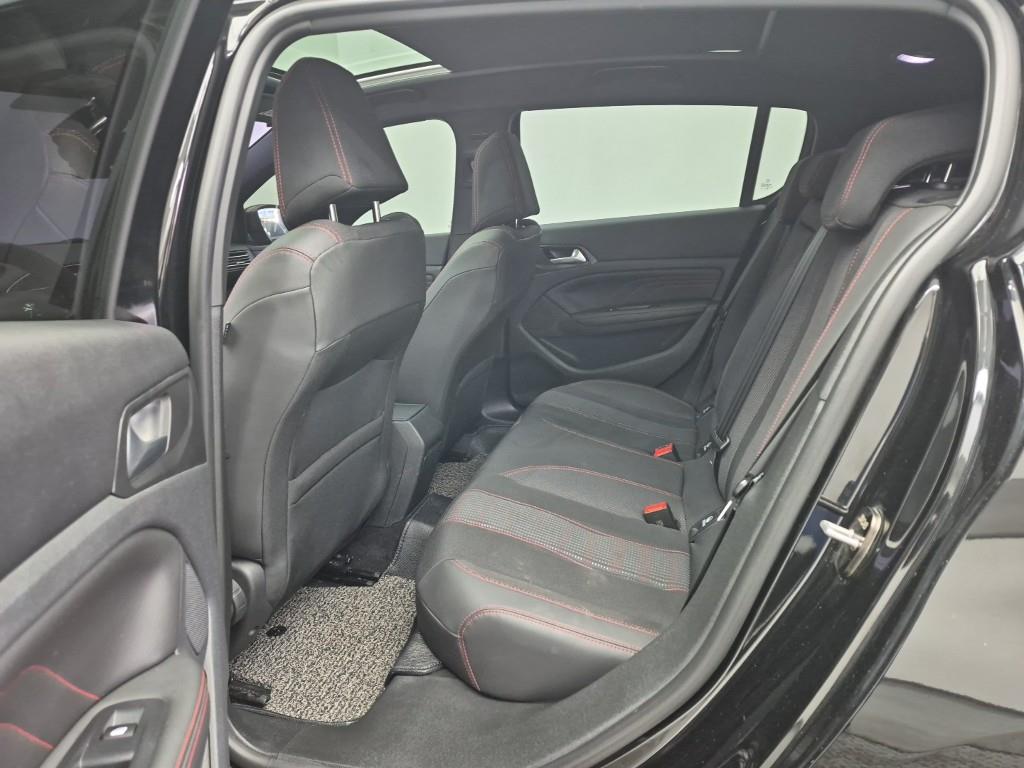 Peugeot 308 - Vista 12