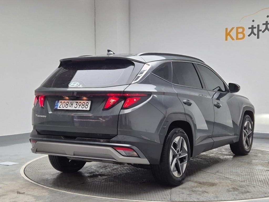 HYUNDAI Tucson - Vista 4