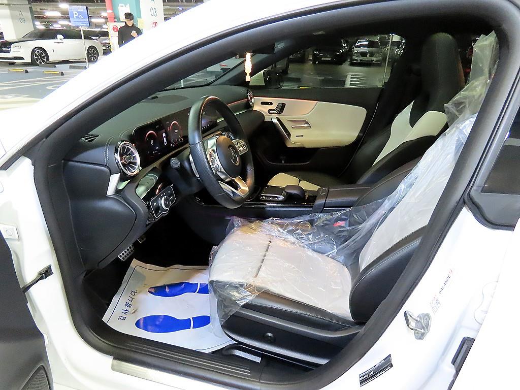 Mercedes Benz CLA Class - Vista 6