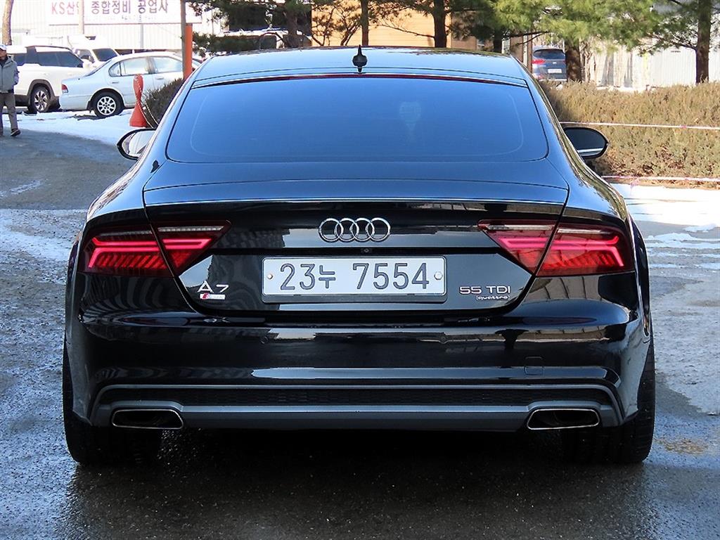 Audi A7 - Vista 4