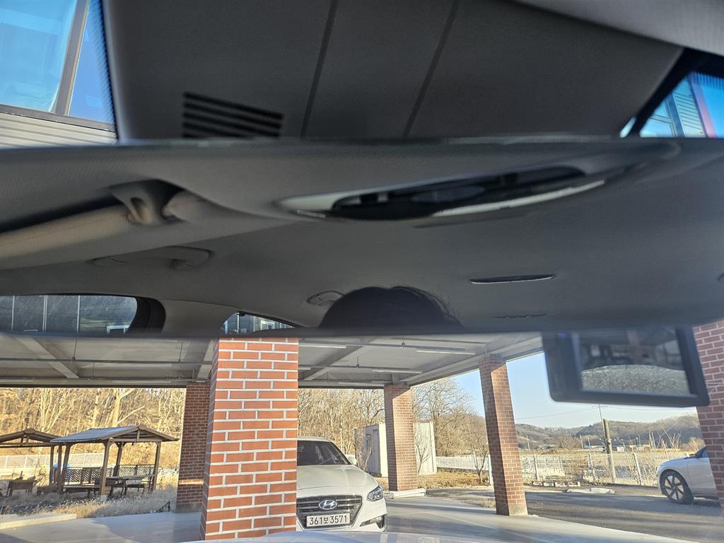 Genesis GV80 2022 Blanco - Importación desde Corea - HF Imports Iquique - Foto 14