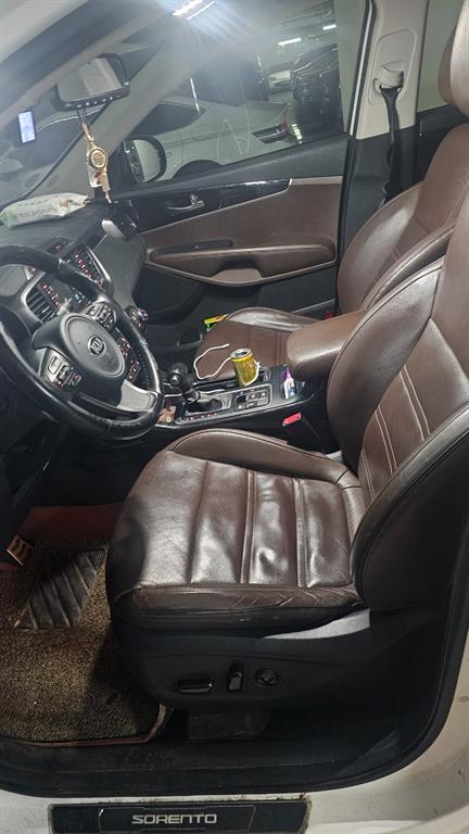 KIA Sorento - Vista 6