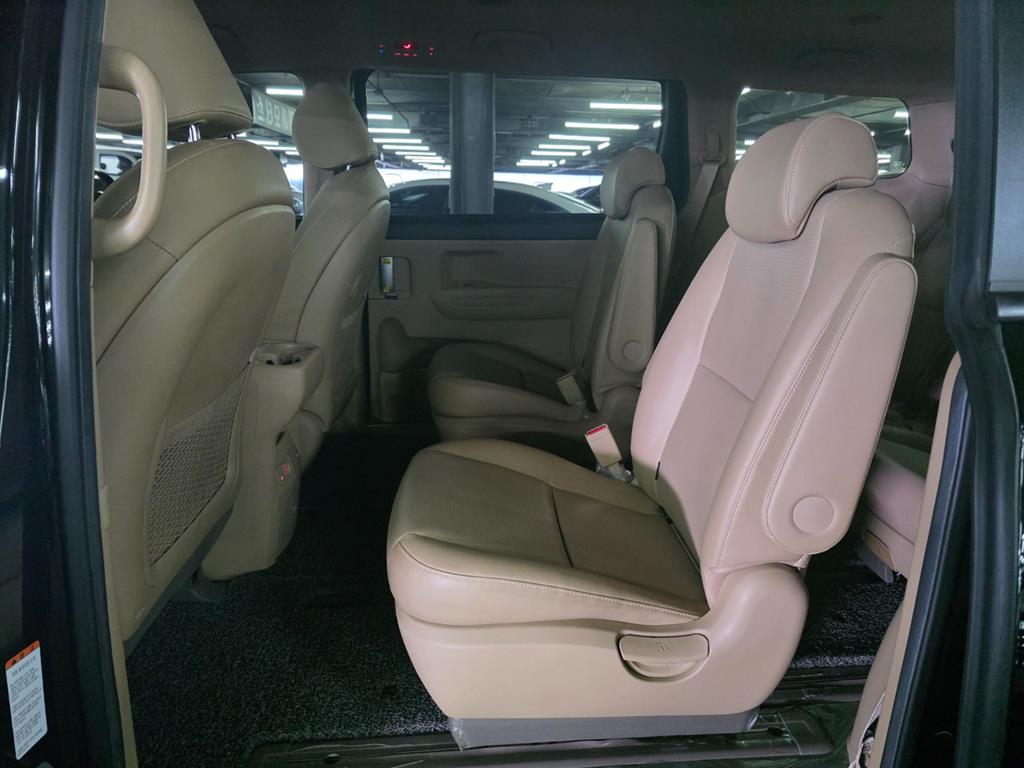 KIA Carnival 2020 Negro - Importación desde Corea - HF Imports Iquique - Foto 15