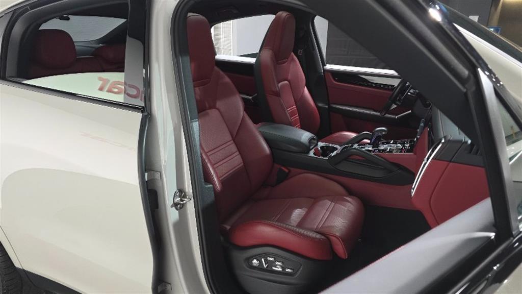 Porsche Cayenne - Vista 10