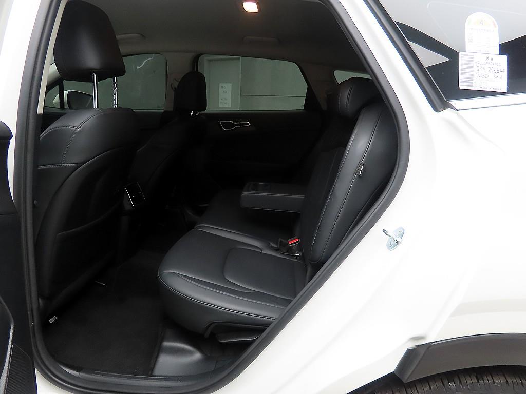 KIA Sportage - Vista 6