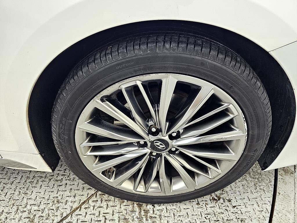 HYUNDAI Grandeur 2018 Blanco - Importación desde Corea - HF Imports Iquique - Foto 20