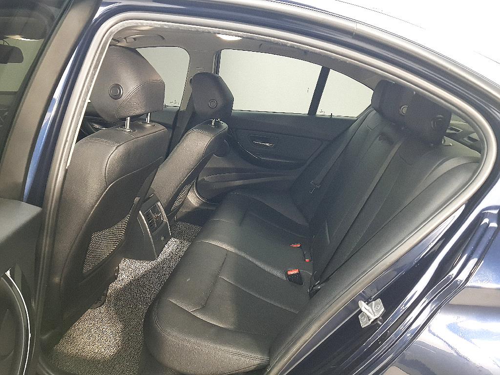 BMW 3 series - Vista 9