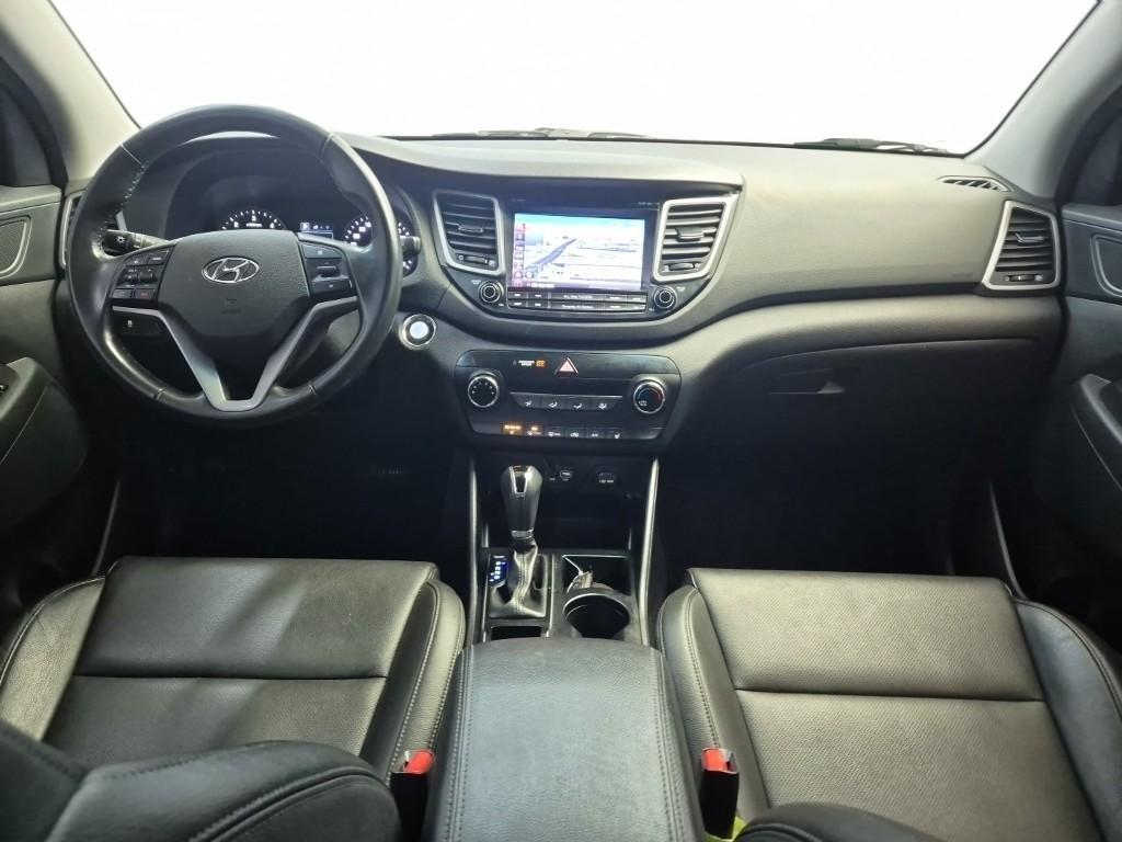HYUNDAI Tucson - Vista 7