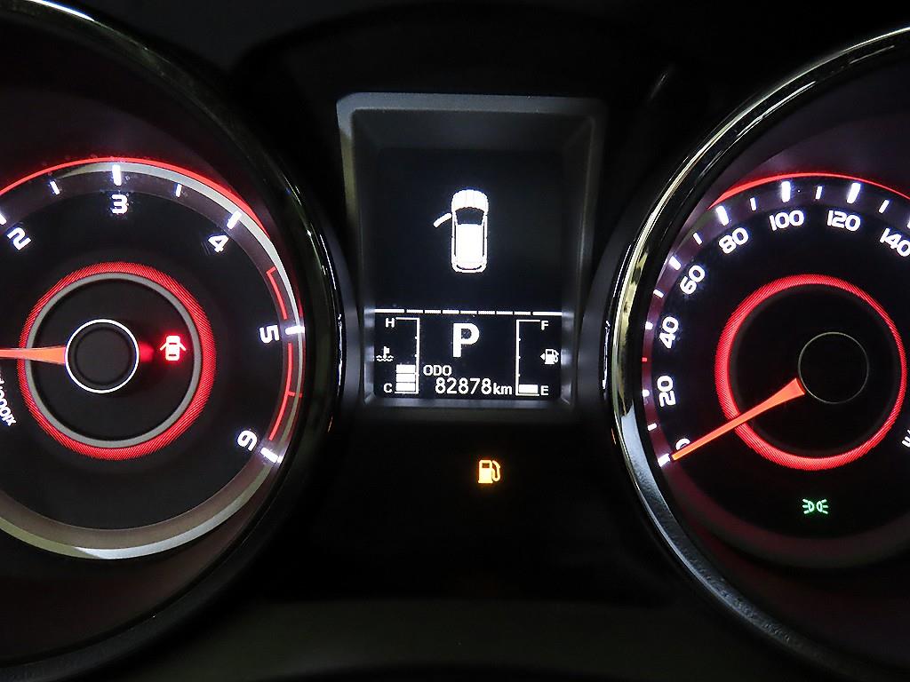 Ssangyong Tivoli - Vista 9