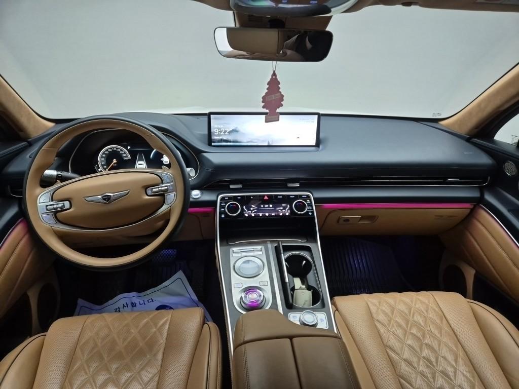 Genesis GV80 - Vista 7