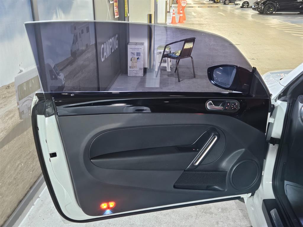 Volkswagen Beetle - Vista 11